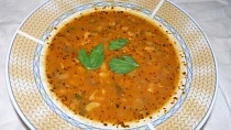 Polévka z růžovek (masáků)