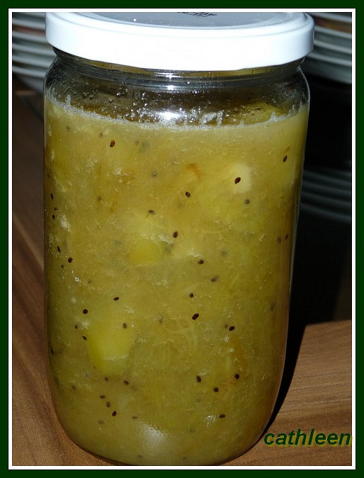 Rebarborový džem s kiwi
