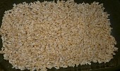 Rýže zapečená s vepřovým, chřestem a žampiony, vrstva rýže
