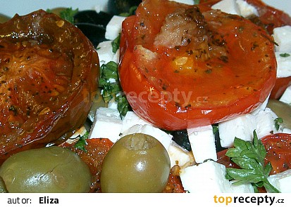 Salát z pečených rajčat