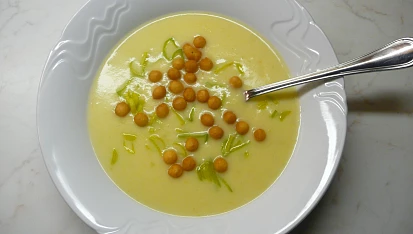 Smetanová pórková polévka