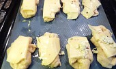 Sýrové těsto na rohlíky, housky, vypadají až na tvar lákavě