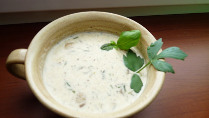 Žampionová krémová polévka, hotovo