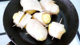 Brambory zabalené v šunce