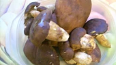 Houbová sekaná