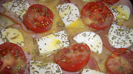 Koláč s cherry rajčátky