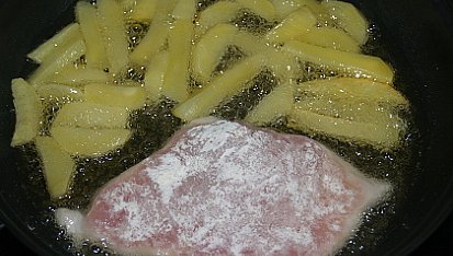Kuře s hranolky z jedné pánve, Kuře s hranolky z jedné pánve