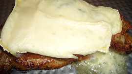 Ladikovo kuřecí překvapení