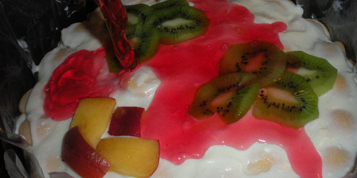 Nepečený dort s ovocem