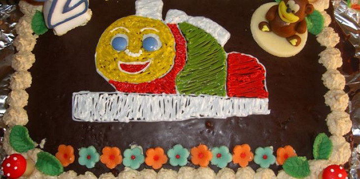 Orechovo šlehačková dorta