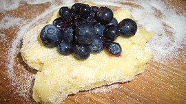 Ovocné knedlíky - rohlík