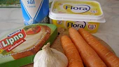 Pikantní mrkvová pomazánka, použité suroviny