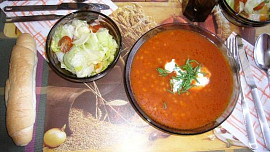 Rajská polévka s kroupami