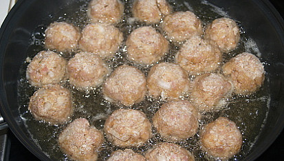 Smažené kuličky z mletého masa, smažené kuličky