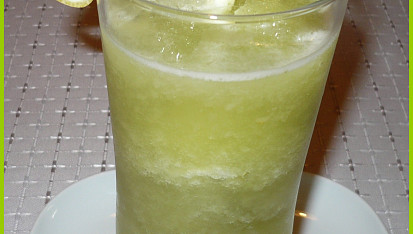 Sorbet GALIA, Sorbet s neslazenou minerálkou.