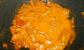 Minutkové vepřové à la Stroganoff