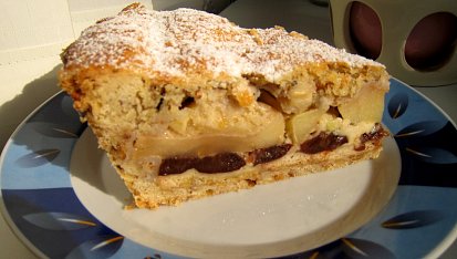 Švestkovo-jablkový koláč
