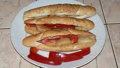 Zapečené sýrové rohlíky