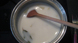 Bramborová sladko-kyselá polévka