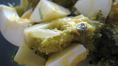 Brokolicový šalát s vajcom