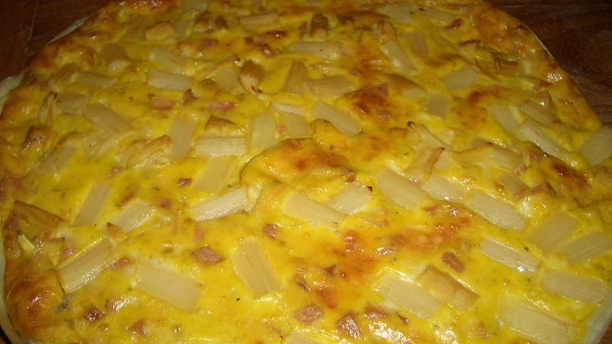 Chřestový koláč na slano