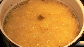 Jáhlová česnečka