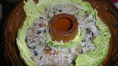 Kapustové listy plněné houbovo-zeleninovou náplní