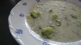 Krémová brokolicová polévka