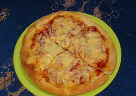 Neapolská pizza