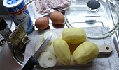 Omeleta ze syrových brambor