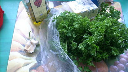 Petrželová pasta