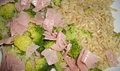 Rýže natural s brokolicí a šunkou