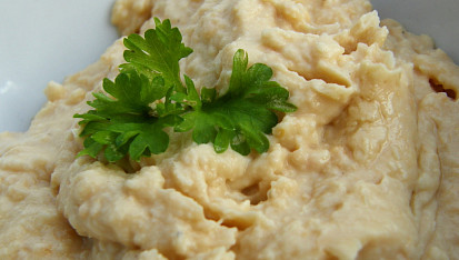 Salát z cizrny a hummus, Hummus