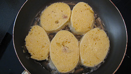 Skořicové knedlíky