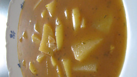 Slepá gulášová polévka