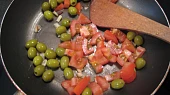 Špagety s olivami