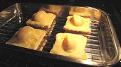Sýrové toasty s broskvemi
