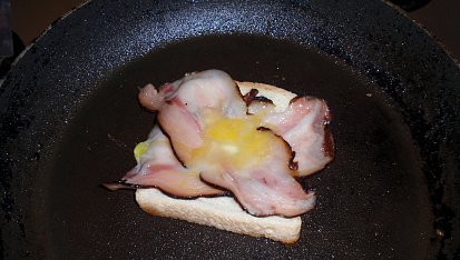 Anglický toast s vejcem, Propéct cokud vejce lehce neztuhne