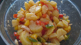 Bramborový salát s paprikou