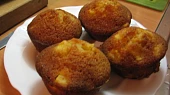 Broskvové muffiny