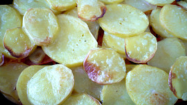 Česneková rajčata