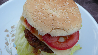 Hamburger na grilu, Hamburger na grilu
