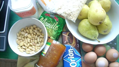 Hruškovo-čokoládový koláč