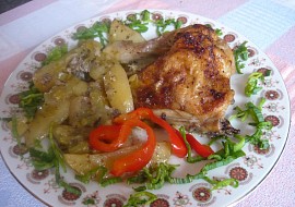 Kuře na bramborách a pórku