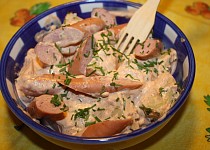 Pikantní frankfurtský bramborový salát