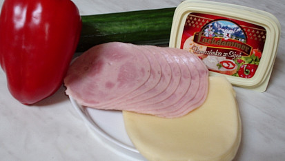 Plněné žemličky, suroviny na náplň
