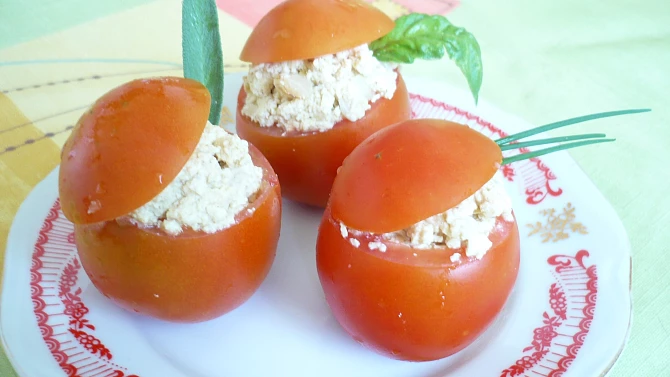 Rajčata s tofu