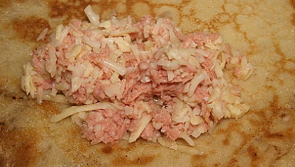 Smažené palačinky, upečené palačinky poklademe nádivkou