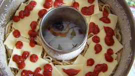 Špagetová bábovka