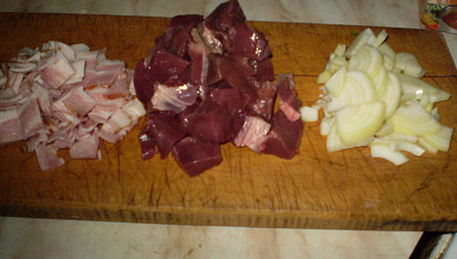 Srdíčko na slanině v mrkvi a kedlubně, ingredience...